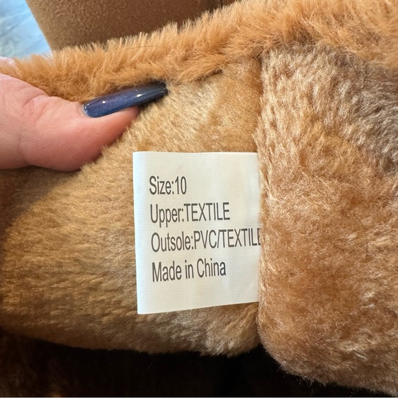 Fashion Nova Furry Tan Button Up Your Direction Flat Boots - Women's Size 10 - Picture 8 of 10